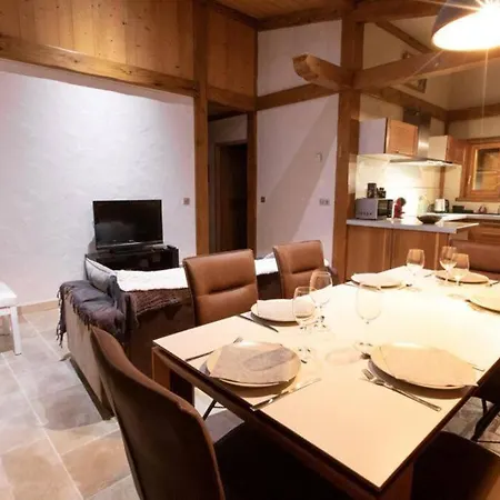 Maison Chaleureuse Avec Vue Sur Le Mont Blanc