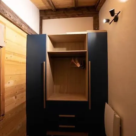 Апартаменты Maison Chaleureuse Avec Vue Sur Le Mont Blanc *
